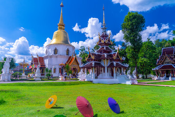 Beautiful buddhist temple near Chiang Mai, Thailand - 537714294