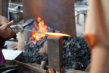 How to forge iron with ancient methods