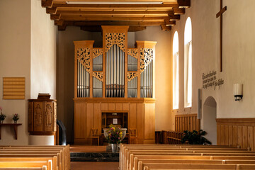 Orgel in der Kirche in Brienz