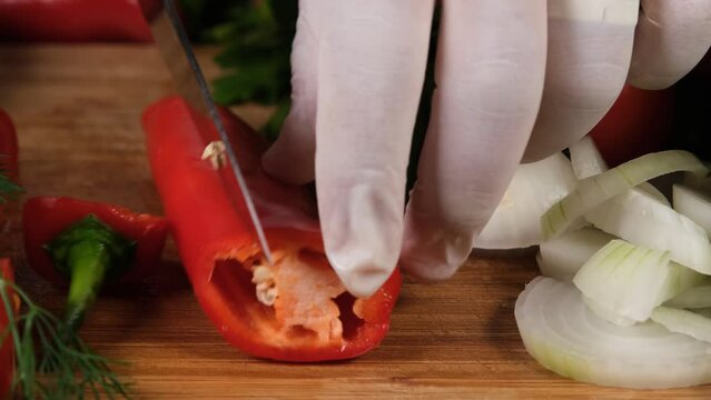 cutting capia pepper