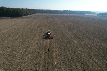 Siew pszenicy © Pawel Szypula