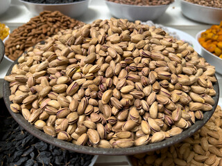 Central Asian pistachios taste good, but they are thin and long.