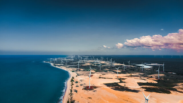 Praia Tropical Paisagem Paradis&iacute;aca Para&iacute;so Mar Oceano Atl&acirc;ntico Natureza Energia E&oacute;lica Vento Rio Grande do Norte Enxu Queimado S&atilde;o Miguel do Gostoso RN Nordeste Brasil Viagem Turismo Tur&iacute;stico Ver&atilde;o