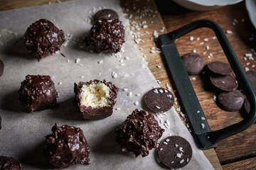 chocolate coconiut truffles