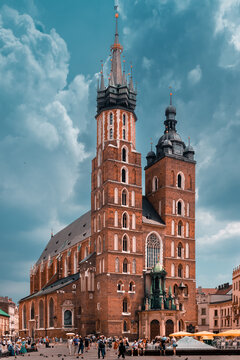 Krak&oacute;w - Bazylika Mariacka rynek 
