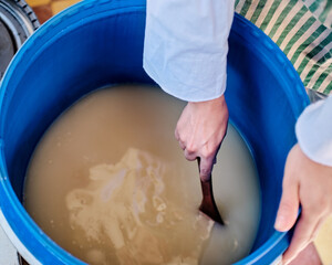 Wine fermentation process in barrels
