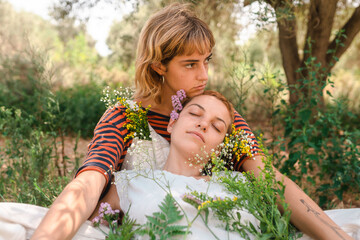 Young women, modern love portrait