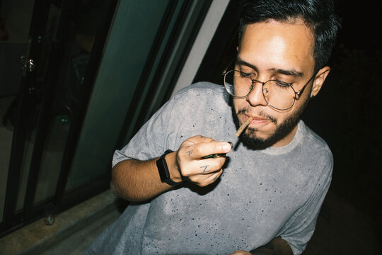 Smoking at night
