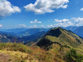 Fototapeta na wymiar Bergpanorama Alpen