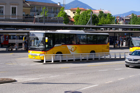 Locarno Bus รูปภาพPostbus – เลือกดูภาพถ่ายสต็อก เวกเตอร์ และวิดีโอ168 | Adobe Stock