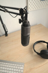 Microphone podcast studio