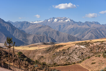 Fototapeta na wymiar Views of the Sacred Valley of the Incas from the Moray archaeological site. Cusco, Peru