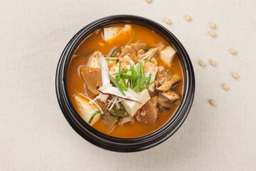 brisket doenjang jjigae, doenjang jjigae, doenjang jjigae, doenjang jjigae, doenjang, beef, tofu, vegetables, vegetables, Korean food, food, food, ingredients,차돌된장찌개,  된장찌개 ,차돌박이, 찌개 ,된장 ,소고기, 두부 ,야채,