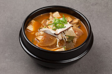 brisket doenjang jjigae, doenjang jjigae, doenjang jjigae, doenjang jjigae, doenjang, beef, tofu, vegetables, vegetables, Korean food, food, food, ingredients,차돌된장찌개,  된장찌개 ,차돌박이, 찌개 ,된장 ,소고기, 두부 ,야채,