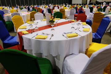 Celebration dinners, seminars, public and private organizations in hotels