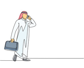 One single line drawing of young happy male muslim worker calling his colleagues by phone. Saudi Arabia cloth shmag, kandora, headscarf, thobe, ghutra. Continuous line draw design vector illustration