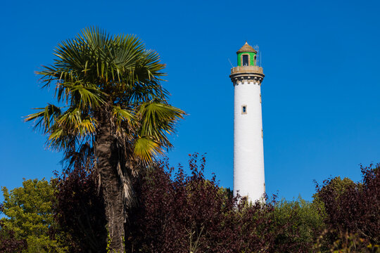 The Pyramide lighthouse in Benodet