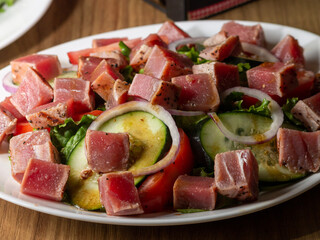 salad with tuna and vegetables