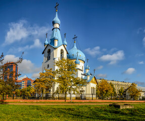 Fototapeta na wymiar Church of the Nativity on the Middle Rogatka