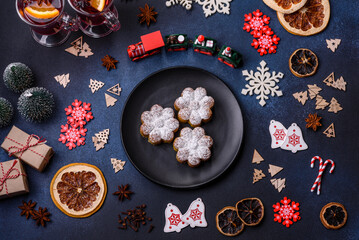 Hot mulled wine with a slice of orange, with cinnamon, cloves and other spices