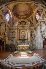 Fototapeta na wymiar Interior of Church in Florence.