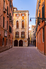 Fototapeta na wymiar Calle Veneziana