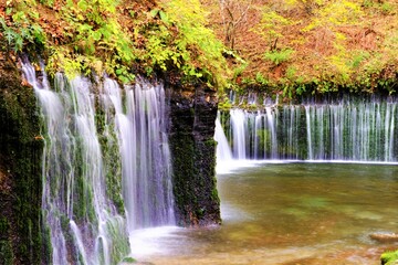 秋の軽井沢　白糸の滝