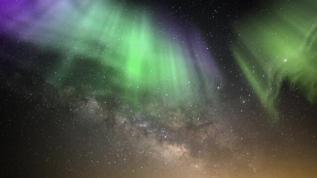 Aurora Purple and Green Milky Way Galaxy Time Lapse in Southeast Sky