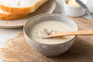 新鮮じゃがいものヴィシソワーズスープ