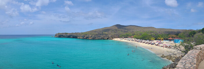 Fototapeta premium Curaçao - March 2022: Grote Knip (Playa Abou), one of the tropical beaches on Curaçao