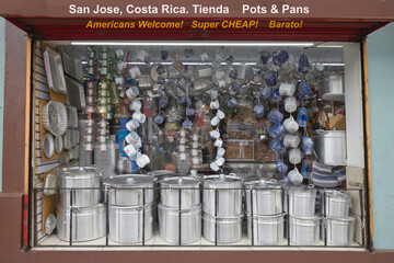 Store front selling Pots and Pans in San Jose, Costa Rica. 