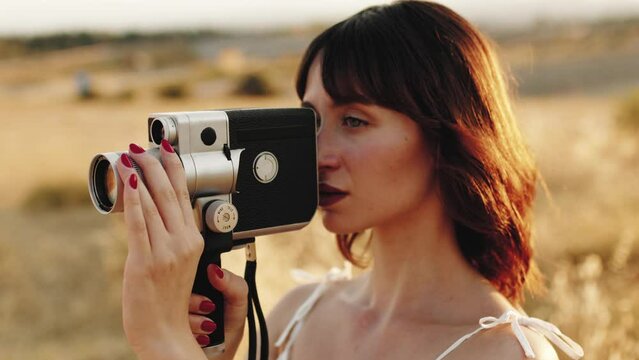Filming with super8 vintage camera 