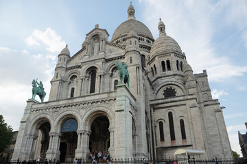 Fototapeta na wymiar The Basilica of the Sacred Heart of Montmartre. High quality photo