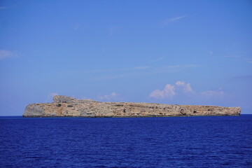 Samotna wyspa. © Piotr