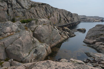 Fototapeta na wymiar rocks in the sea in smögen, sweden