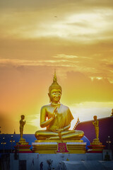 Big Buddha statue, with the evening sun.