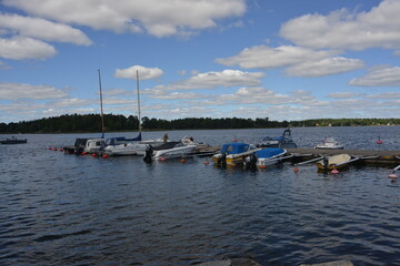 Fototapeta na wymiar boats near the archipelago in Stockholm