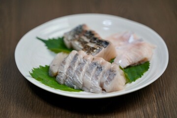 鰆の刺身