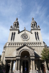 Fototapeta na wymiar Eglise Sainte-Anne de la Butte-aux-Cailles à Paris