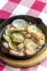 魚介のアヒージョ