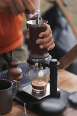 Barista push manual espresso maker for coffee