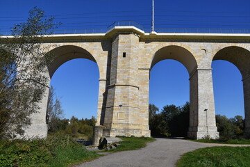Fototapeta na wymiar most, wiadukt, akwedukt, przęsłą, filary, kamienny, kolejowy, Boleslawiec, Dolny Slask, 