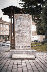 Fototapeta na wymiar Commemorative monolith of the first general assembly of Álava celebrated in Ribabellosa in 1463. Ribabellosa, Erriberabeitia, Araba, Basque Country. 