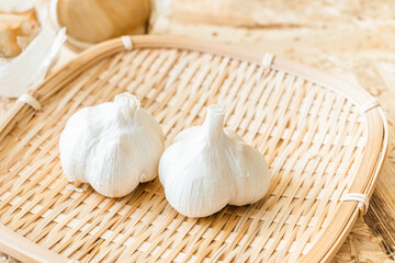 ニンニク　ホワイト六片