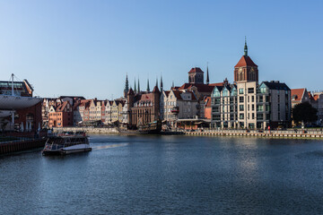 Fototapeta na wymiar View of the Motlawa river in Gdansk