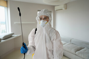 Fototapeta premium Close-up photo of female in protective clothes and glasses