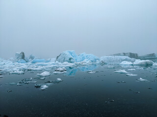 Drifting ice lagoon. Jokulsarlon, Iceland © Victoria