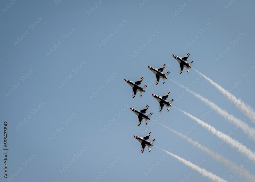 Wall mural thunderbirds