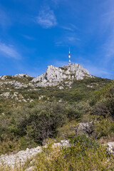 Emetteur du Mont Saint-Baudille depuis les chemins de randonnée