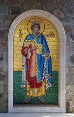 Kunstvolle Ikone als Mosaik auf dem Weg zur Statue von Makarios III auf Zypern